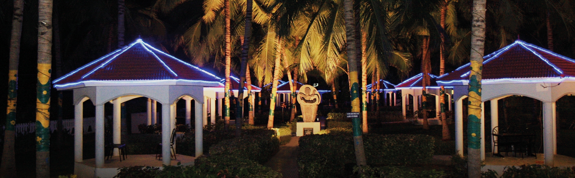 Hotels Near Padappai